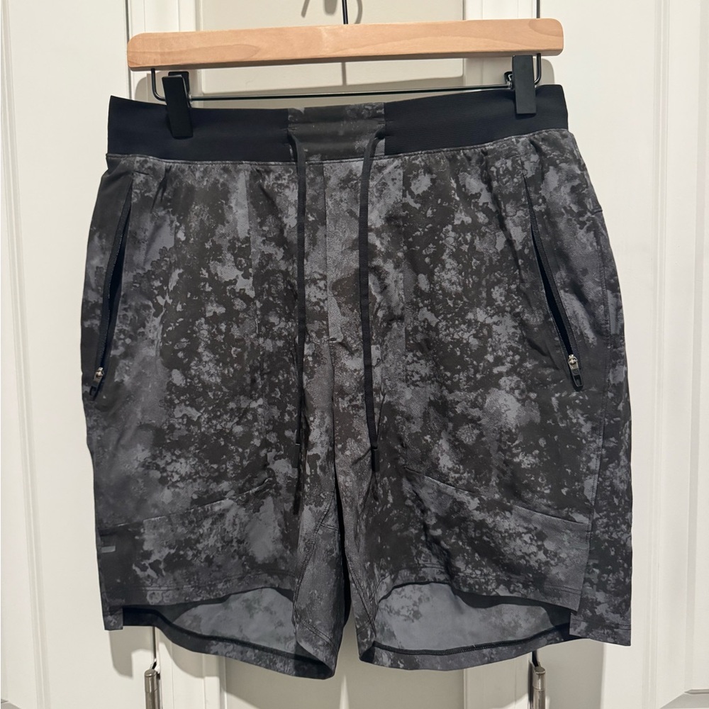 Lululemon Men's License to Train Linerless Shorts